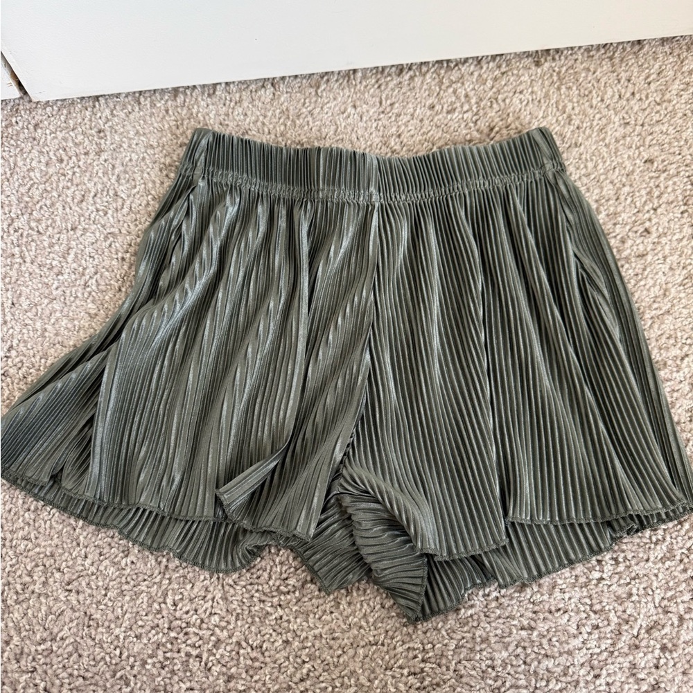 SHEIN High Waist Pleated Gray Shorts